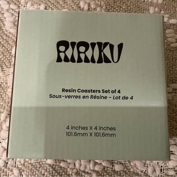 🥛RI-RI-KU~RESIN COASTER SET🥛 - Picture 5 of 7